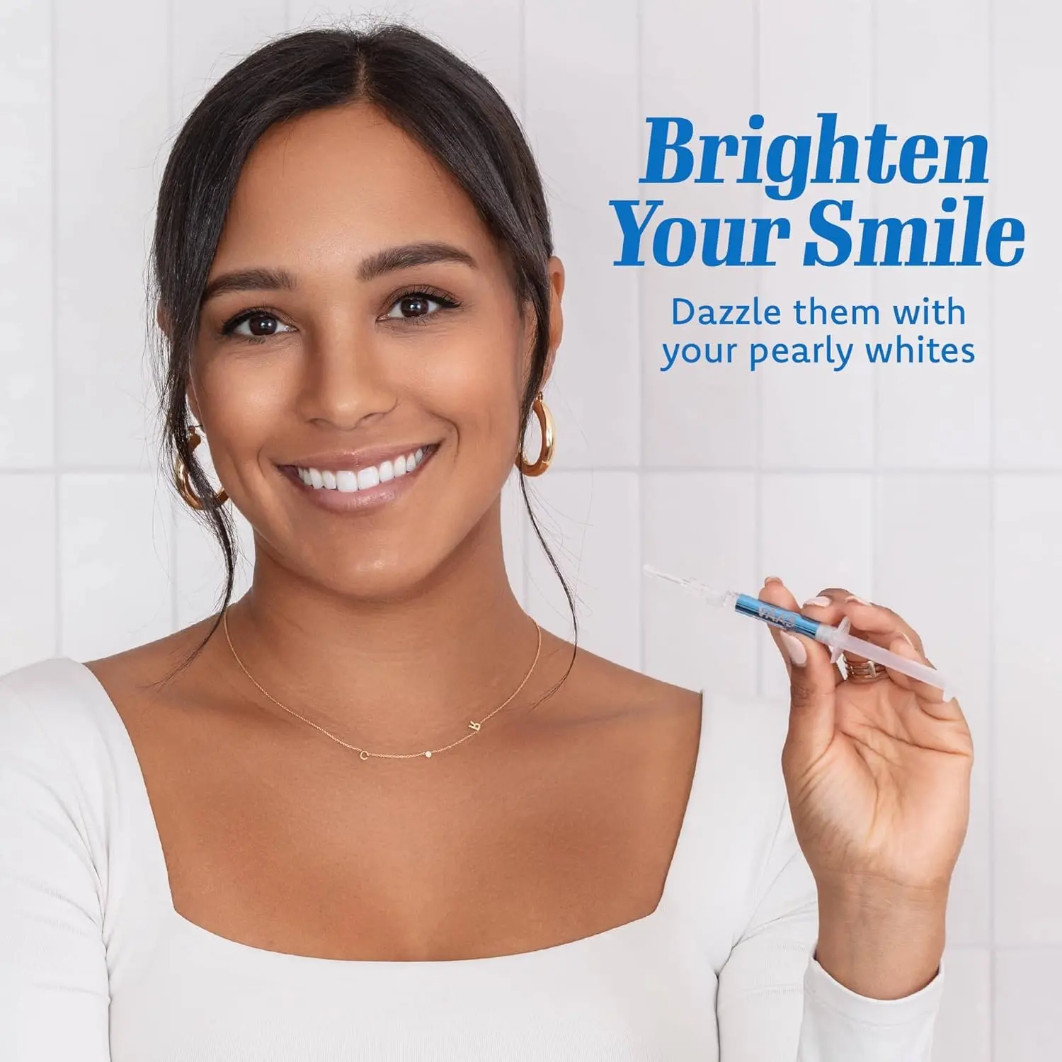 This image shows a set of four minty teeth whitening gel syringes with 35% carbamide peroxide, designed for use with teeth whitening trays to remove stains and brighten your smile.