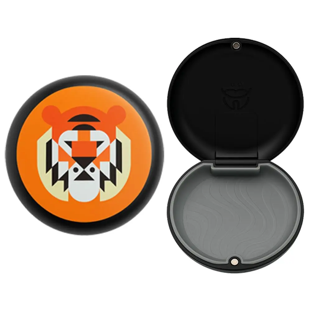 Dentosmile tiger-themed slim aligner case for orthodontic retainers, featuring magnetic closure and portable design.