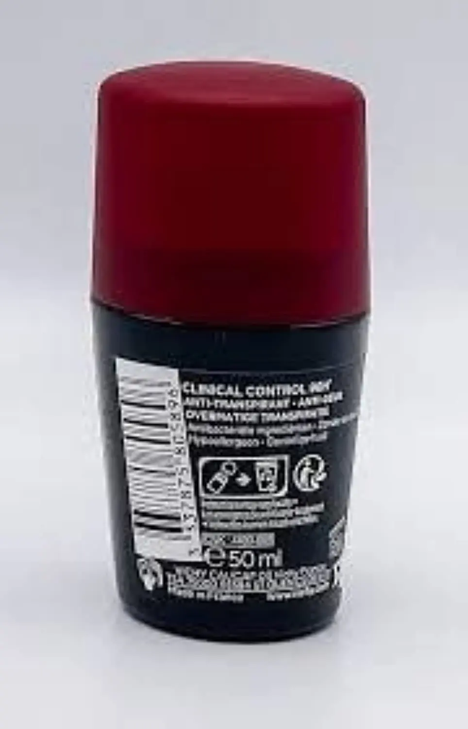 Vichy Clinical Control deodorant for men offers 96-hour protection against odor and perspiration, ideal for sensitive skin.