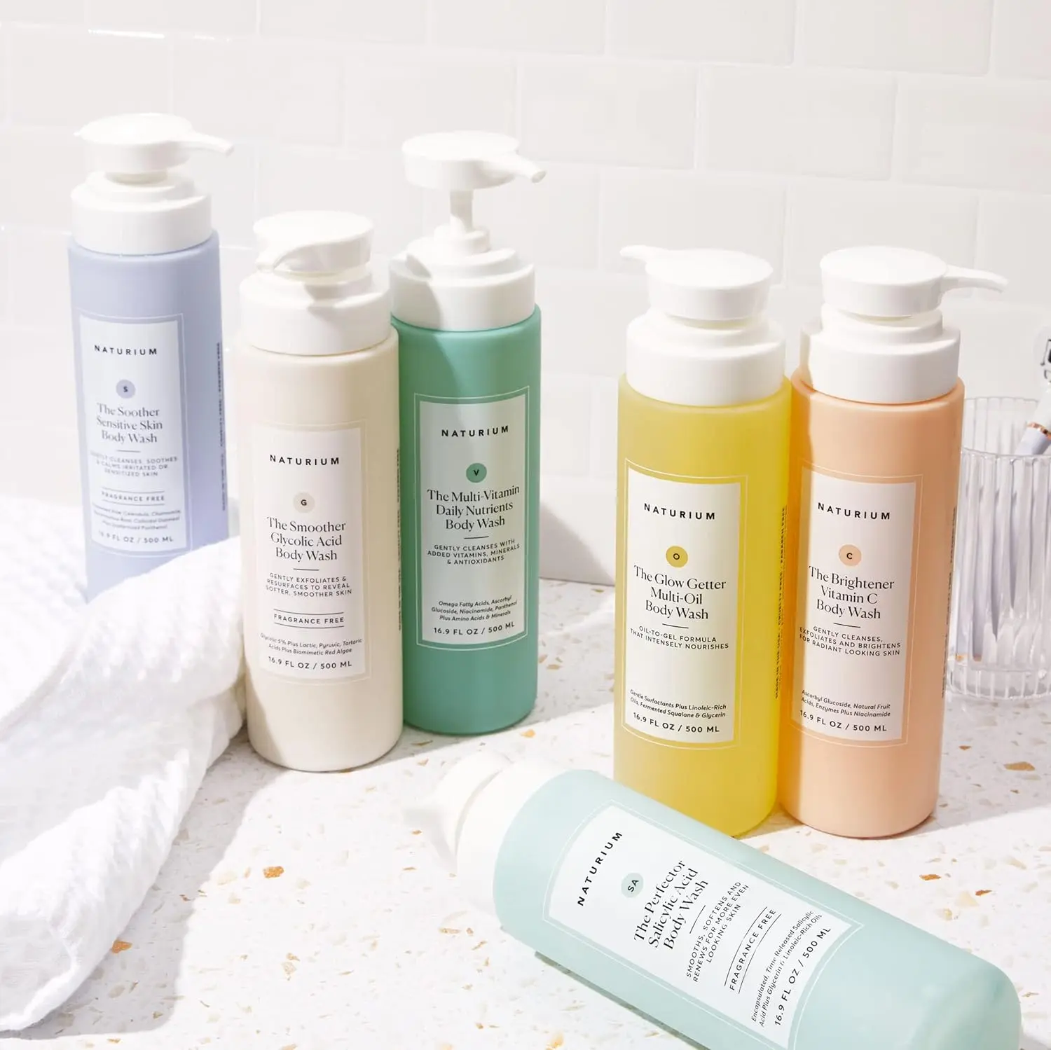 Naturium Vitamin C body wash gently cleanses, smooths, and brightens skin revealing a more radiant and healthy appearance.